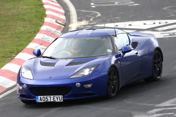 lotus-evora-nurburgring